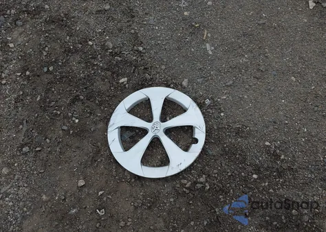 2015 Toyota Prius Three z USA, uszkodzony, nr VIN JTDKN3DU8F0408862